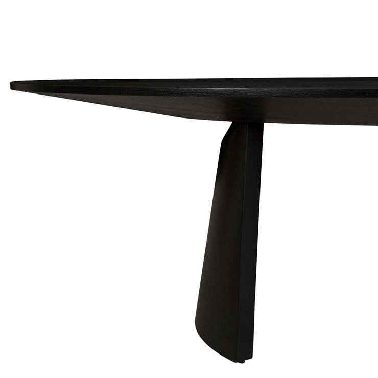 MODA DINING TABLE